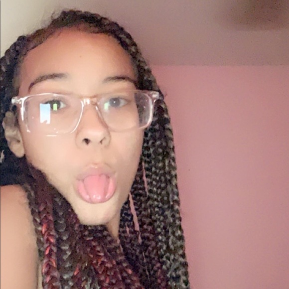 Meet your Posher, Kyleigha - Picture 1 of 1